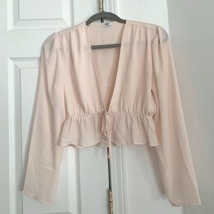 Aritzia Sunday Best Cropped Tie-front Blouse